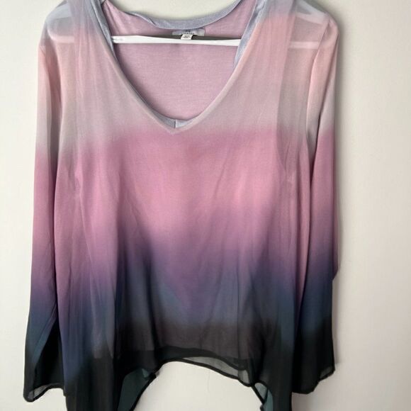 𝅺NWOT Halston Top, Medium - Picture 4 of 8